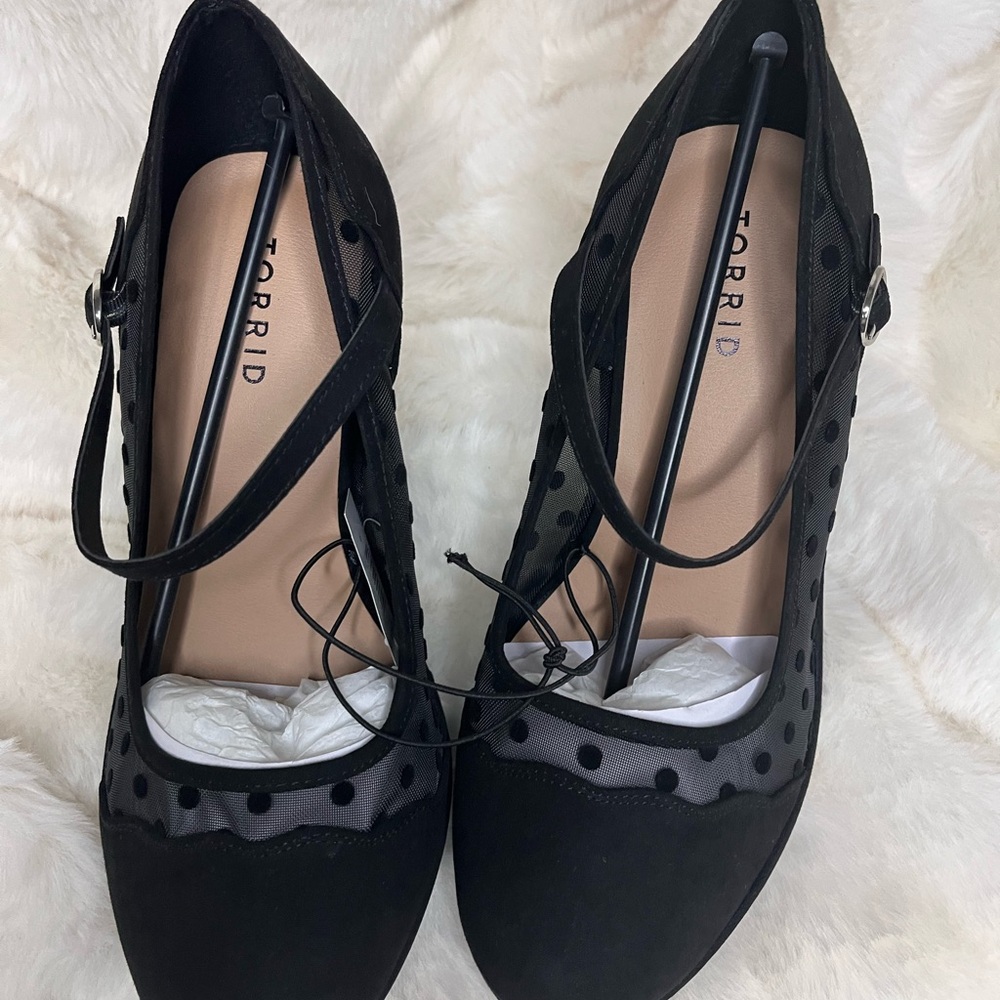 Torrid Black Platform Wedge with Ankle Strap and Mesh Overlay #31